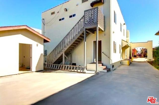 2025 3rd Avenue, Los Angeles, CA 90018