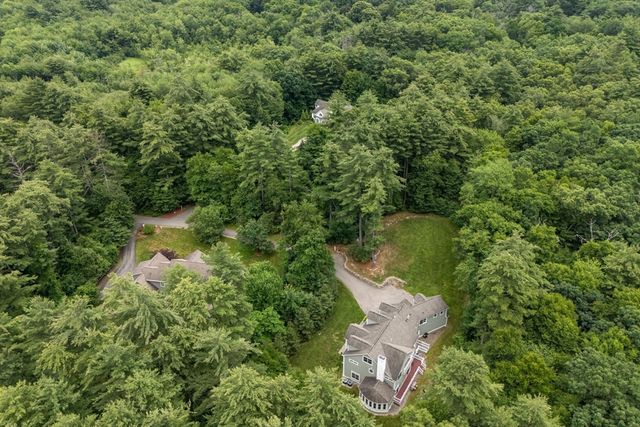 24 Wayside Inn Rd, Framingham, MA 01701