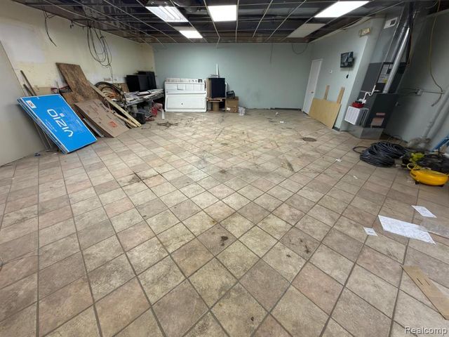 4805 W Vernor Highway, Detroit, MI 48209