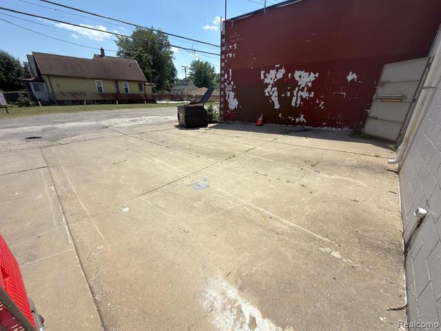 4805 W Vernor Highway, Detroit, MI 48209