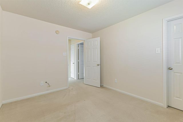 5329 Morgan Oak Drive, Alvin, TX 77511