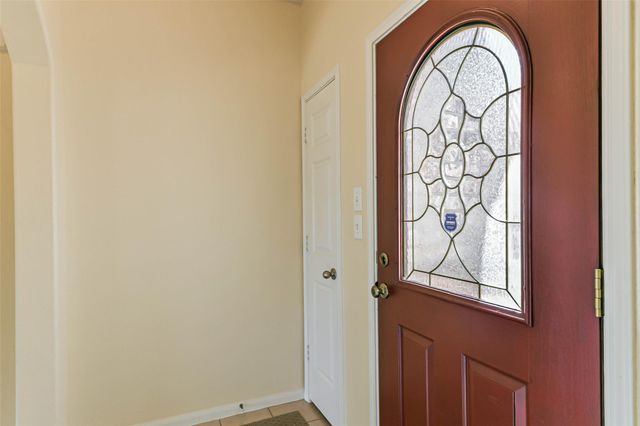 5329 Morgan Oak Drive, Alvin, TX 77511