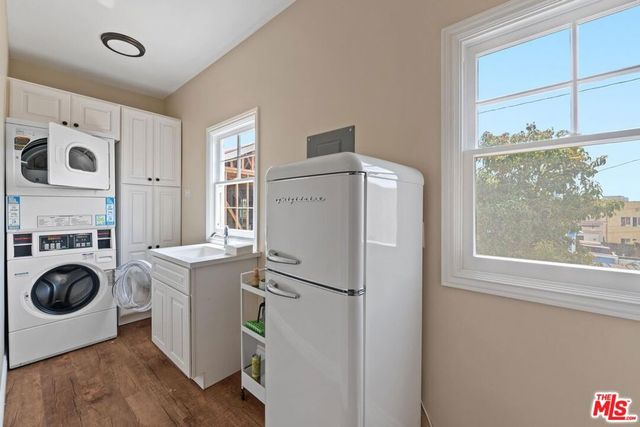 1238 S Bonnie Brae Street, Los Angeles, CA 90006