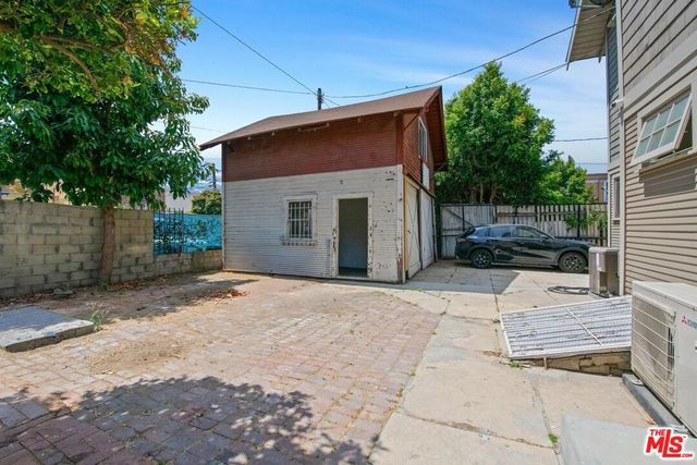1238 S Bonnie Brae Street, Los Angeles, CA 90006