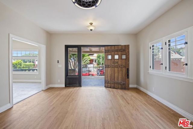 1238 S Bonnie Brae Street, Los Angeles, CA 90006