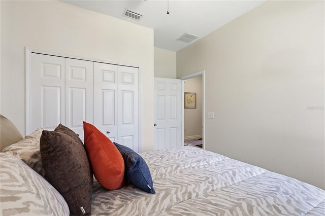 124 S HUMMINGBIRD PLACE, Palm Coast, FL 32164