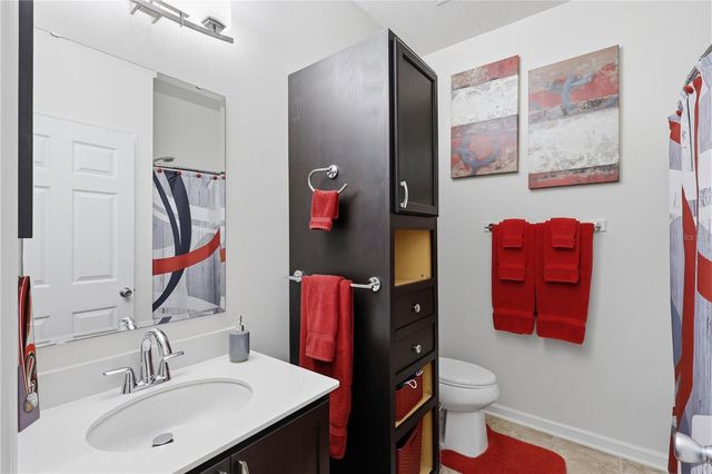 124 S HUMMINGBIRD PLACE, Palm Coast, FL 32164