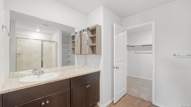 2924 PANTHER SPG, New Braunfels, TX 78130