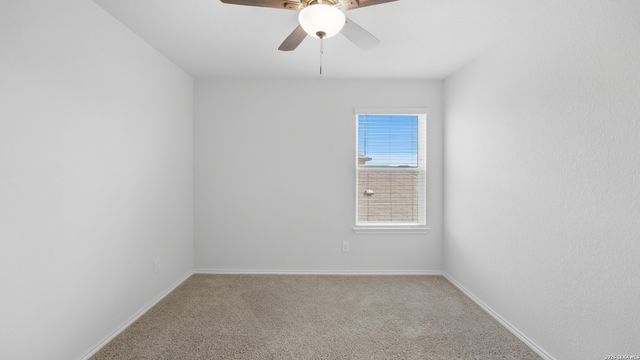 2924 PANTHER SPG, New Braunfels, TX 78130