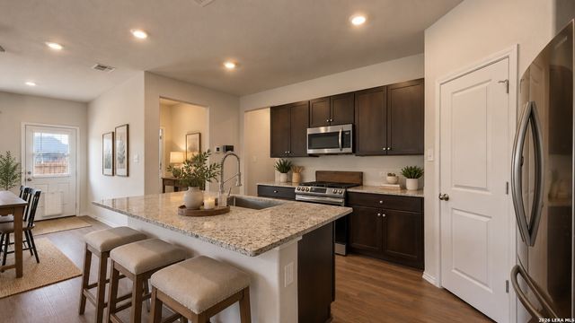 2924 PANTHER SPG, New Braunfels, TX 78130