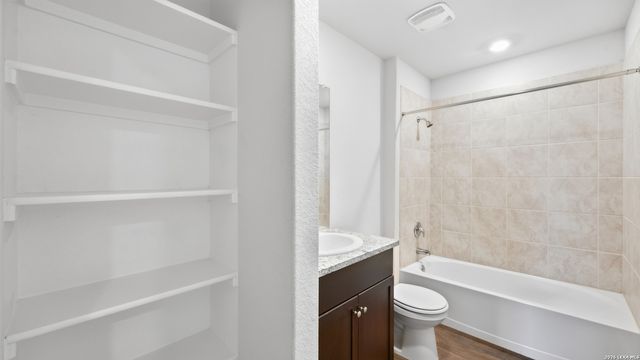 2924 PANTHER SPG, New Braunfels, TX 78130