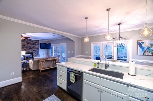 46827 Tall Whit Road, New London, NC 28127