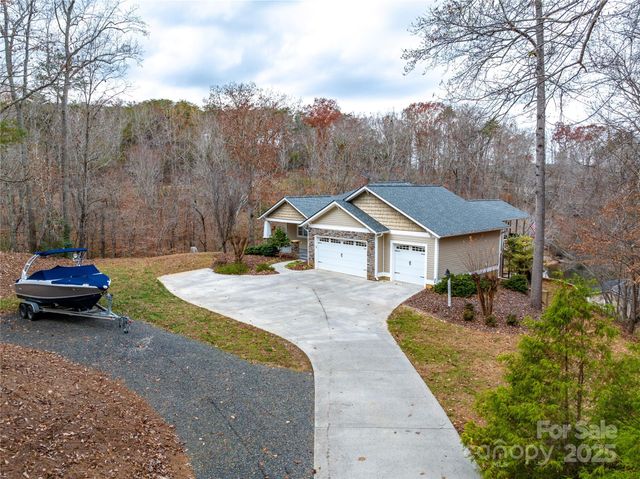 46827 Tall Whit Road, New London, NC 28127