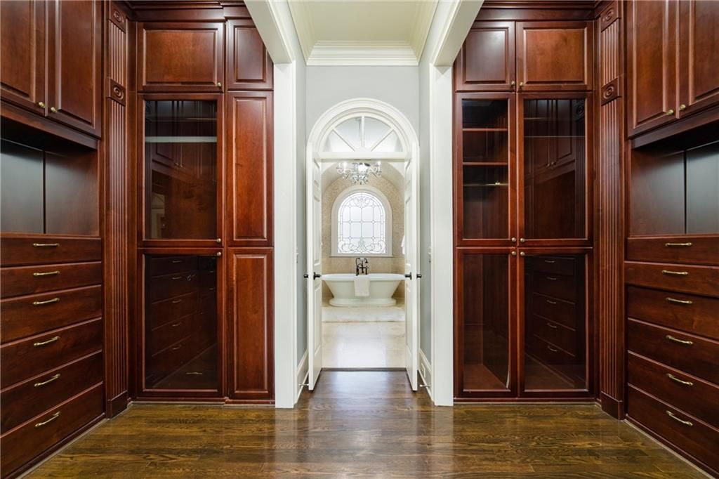 Image 29 of property listing at 2760 Sugarloaf Club Drive, Duluth, GA 30097