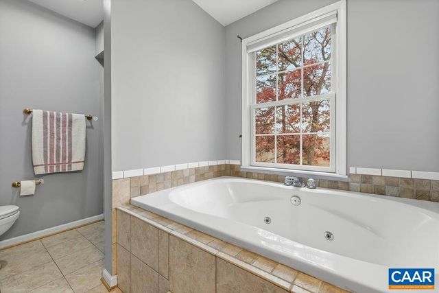 2615 DUCKS LAKE RIDGE RD, Scottsville, VA 24590