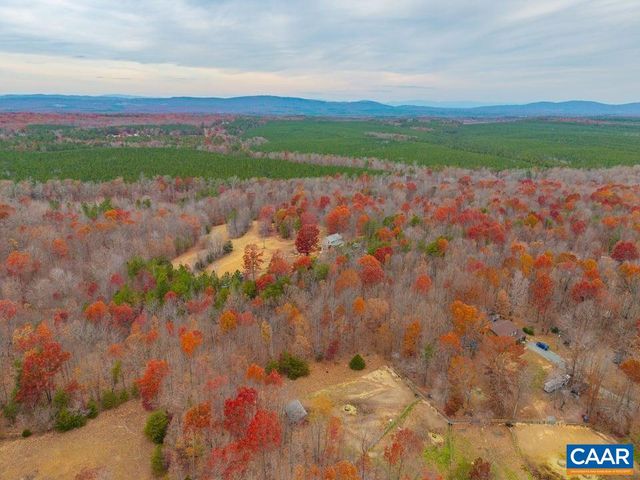 2615 DUCKS LAKE RIDGE RD, Scottsville, VA 24590