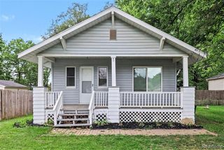 2200 S Term Street, Burton, MI 48519