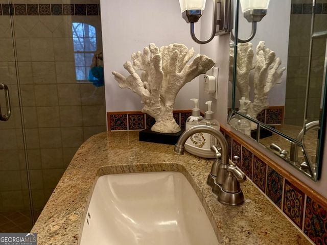 919 Arnold Bottoms Road, Comer, GA 30629