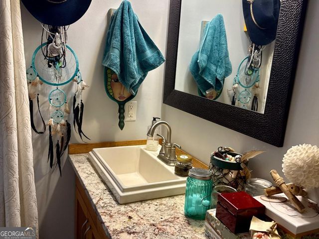 919 Arnold Bottoms Road, Comer, GA 30629