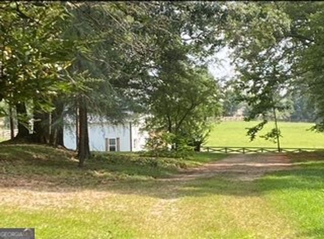 919 Arnold Bottoms Road, Comer, GA 30629