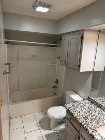 1432 Palmnold Circle W, Fort Worth, TX 76120
