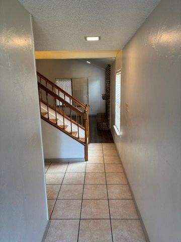 1432 Palmnold Circle W, Fort Worth, TX 76120