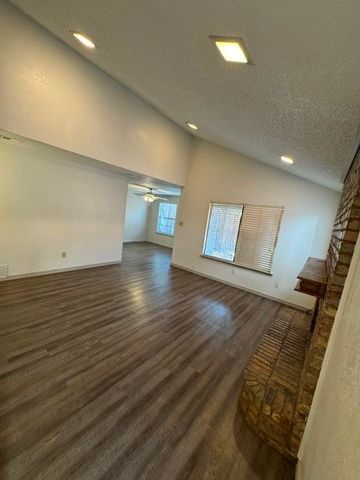 1432 Palmnold Circle W, Fort Worth, TX 76120