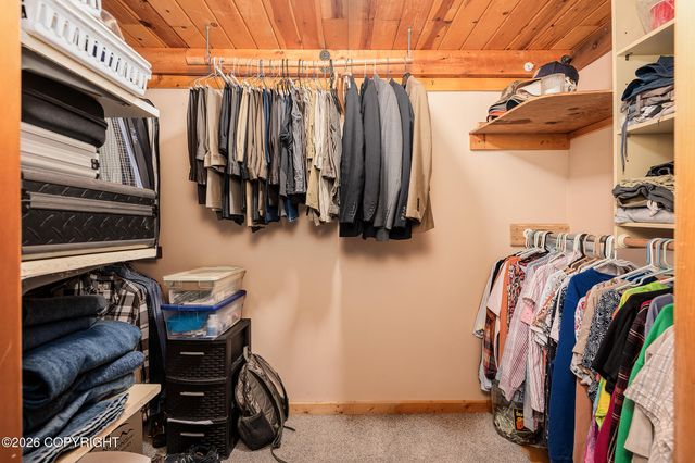 6770 W Leckwold Drive, Wasilla, AK 99623