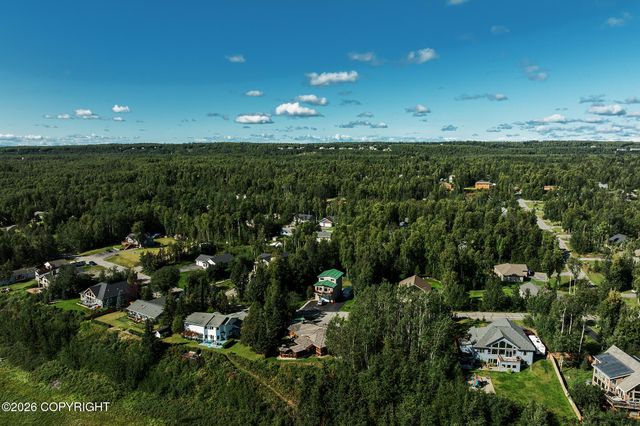 6770 W Leckwold Drive, Wasilla, AK 99623