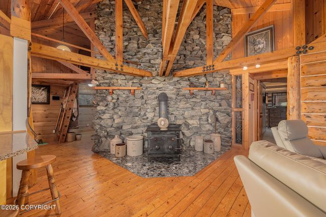 6770 W Leckwold Drive, Wasilla, AK 99623