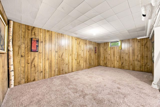 1507 14th Street S, Fargo, ND 58103