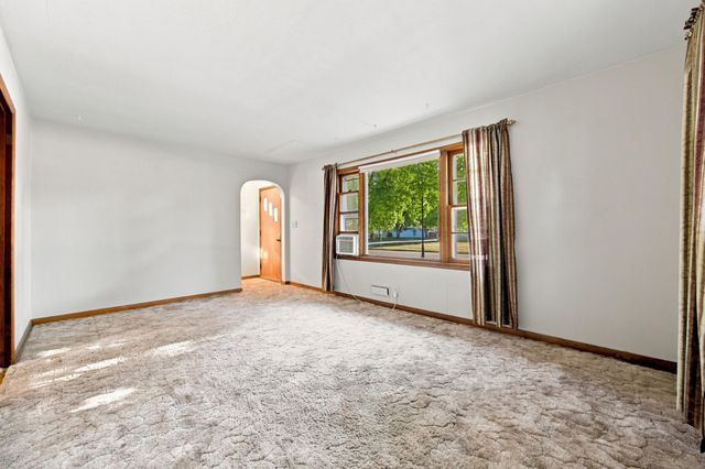 1507 14th Street S, Fargo, ND 58103