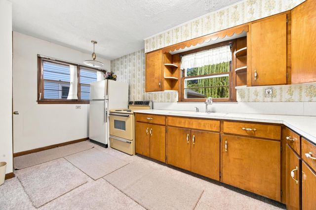 1507 14th Street S, Fargo, ND 58103