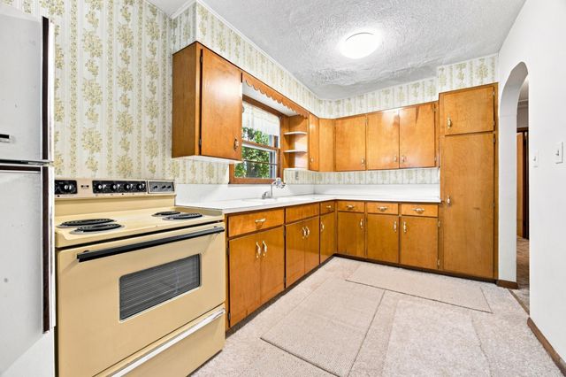 1507 14th Street S, Fargo, ND 58103