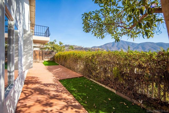 10167 Bluestone Court, Spring Valley, CA 91977