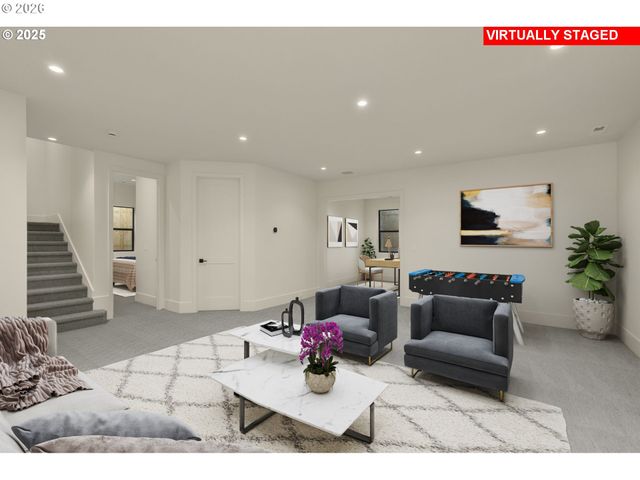 1225 SPRUCE St, Lake Oswego, OR 97034