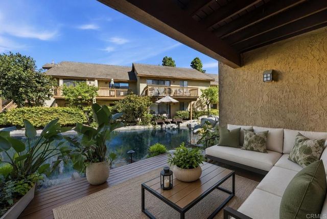 182 Tangelo 418, Irvine, CA 92618