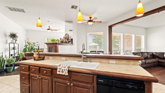 10500 Shady Glade Lane, Oklahoma City, OK 73151