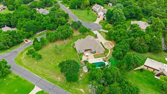 10500 Shady Glade Lane, Oklahoma City, OK 73151