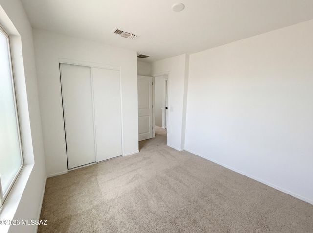 351 W Hammerhead Way, Tucson, AZ 85706