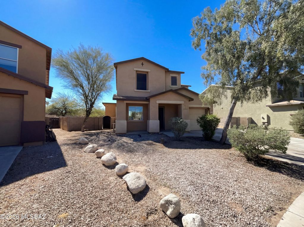 351 W Hammerhead Way, Tucson, AZ 85706