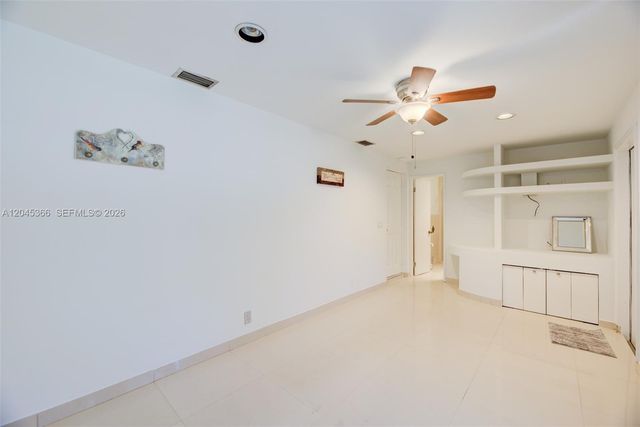 1520 N Andrews Avenue, Fort Lauderdale, FL 33311