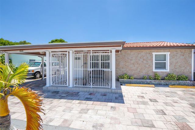 1520 N Andrews Avenue, Fort Lauderdale, FL 33311