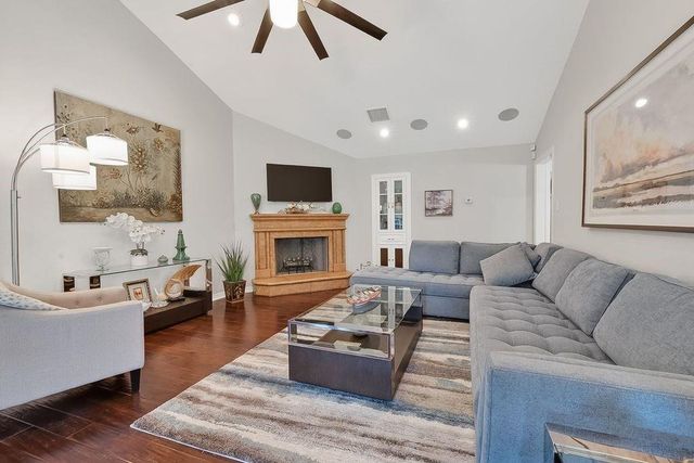 8335 Wind Veil Drive, Houston, TX 77040