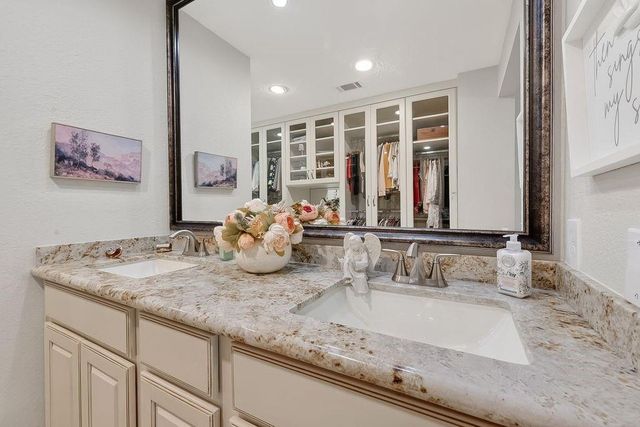 8335 Wind Veil Drive, Houston, TX 77040