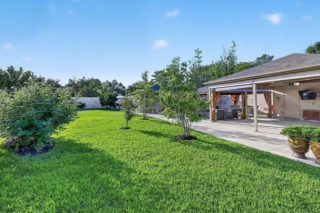 8335 Wind Veil Drive, Houston, TX 77040