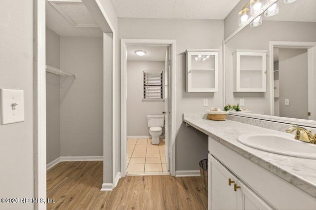 10204 LONE STAR Road, Jacksonville, FL 32225