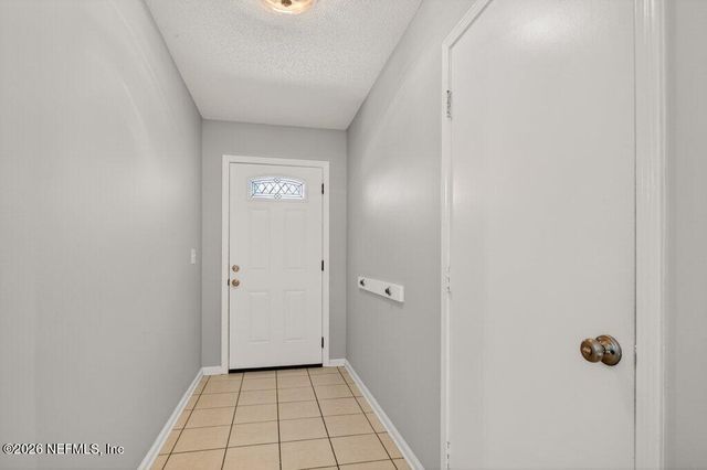 10204 LONE STAR Road, Jacksonville, FL 32225