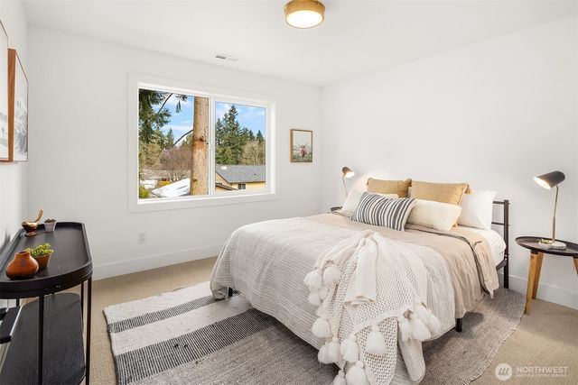 13693 NE 101st Street, Kirkland, WA 98033