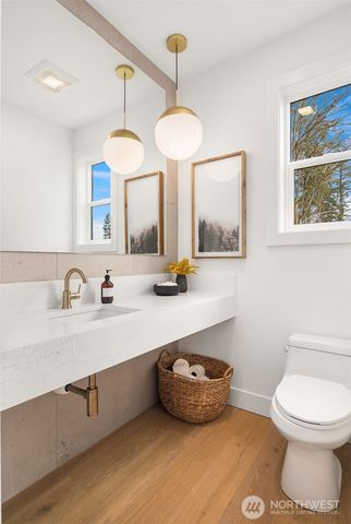 13693 NE 101st Street, Kirkland, WA 98033